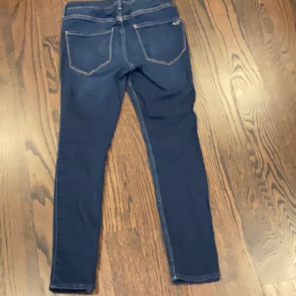 Hollister Dark wash high rise jean legging - Picture 3 of 3